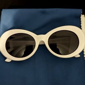 Retro White Grunge Sunglasses